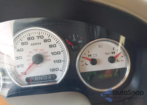 2005 Ford F-150 Lariat/Xlt from USA, damaged, VIN 1FTPW12525KF05903